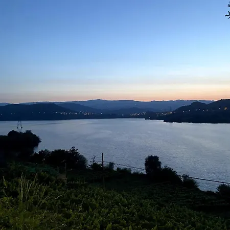 Maison Familiale Avec Vue Dom wakacyjny Puente-Castrelo